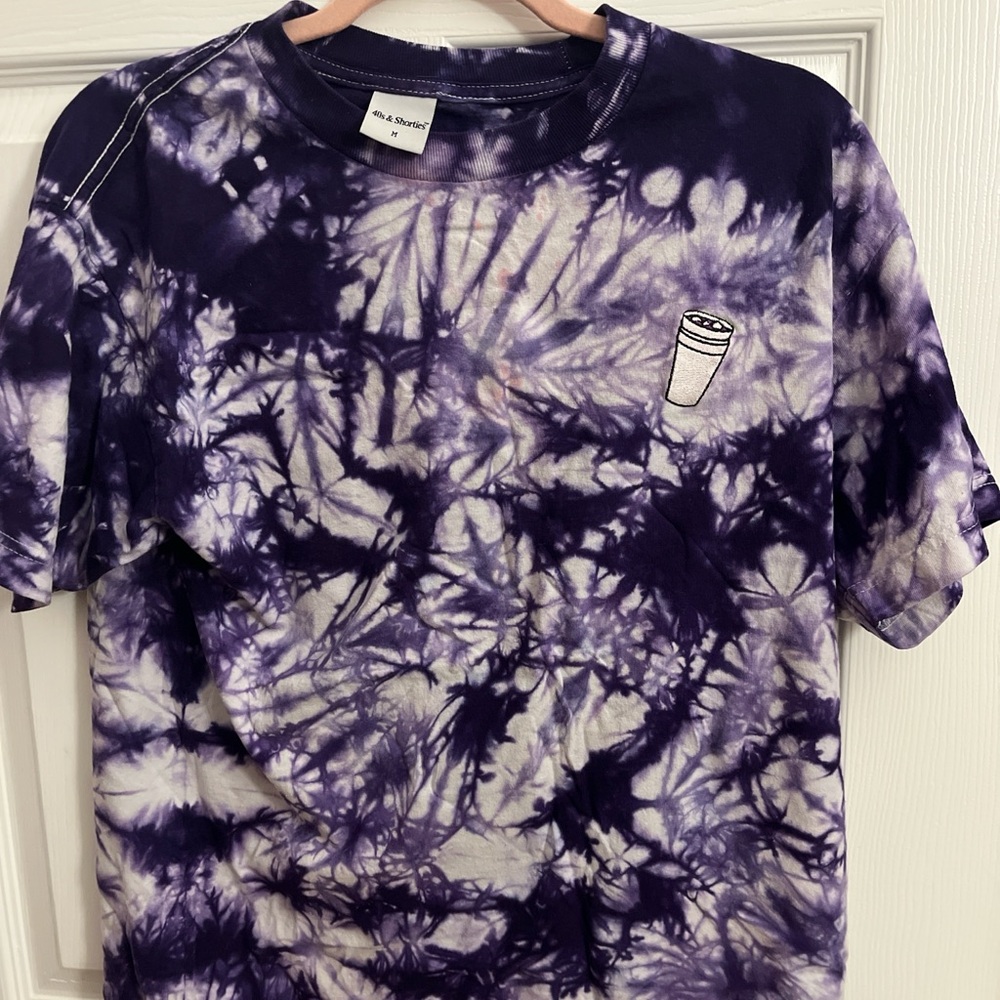 Bold Tie-Dye Short Sleeve Tee in Purple by